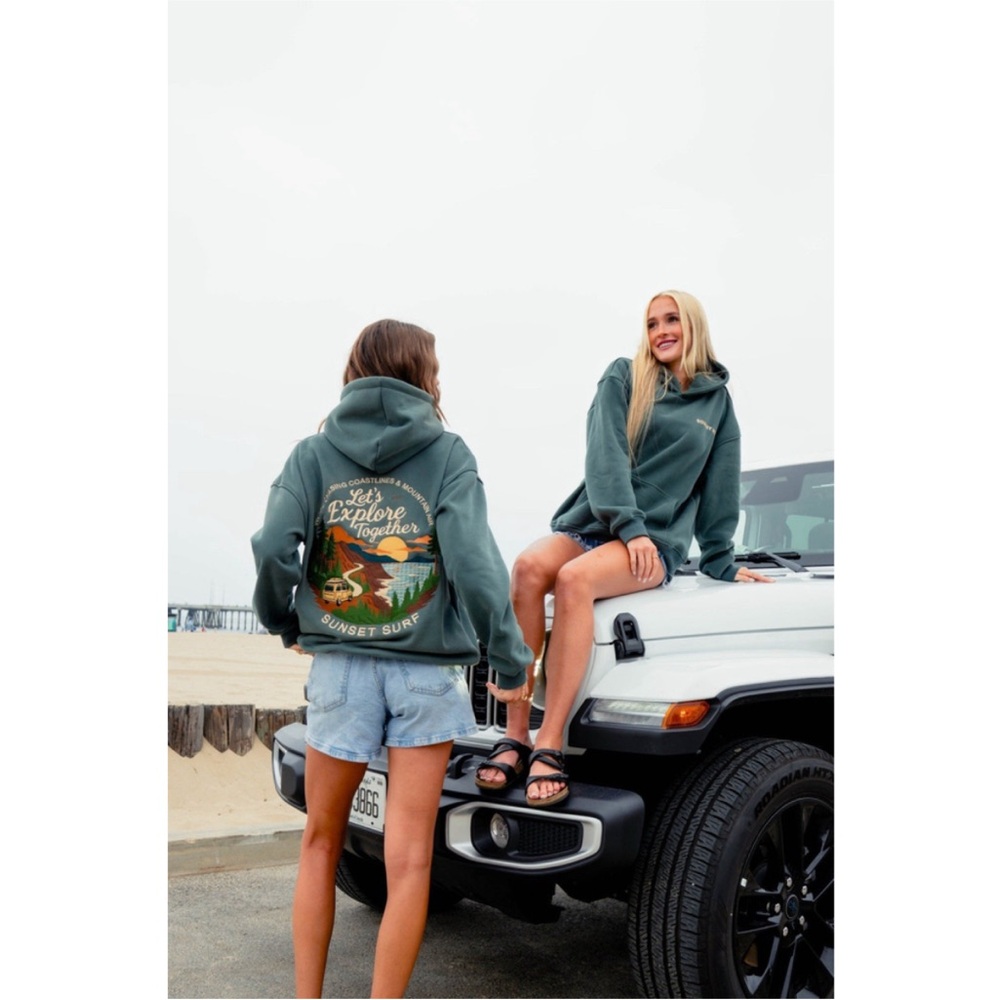 Sunset Surf Coastal Explore Hoodie Let's Explore Together Graphic Hoodie Medium - Picture 3 of 14